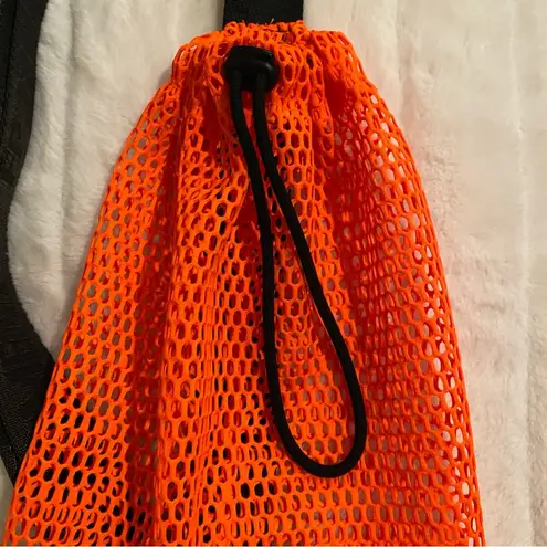 FP Movement Mini Mesh Sling Bag | One Size Orange