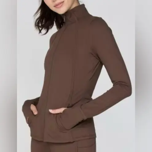 Target  All in Motion Women’s Chocolate Brown Zip-Up Athletic Jacket SIZE LARGE - Image 2