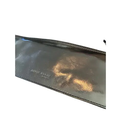 Anne Klein  Women's Black Patent Leather Wristlet Clutch Bag Y2K 2000s