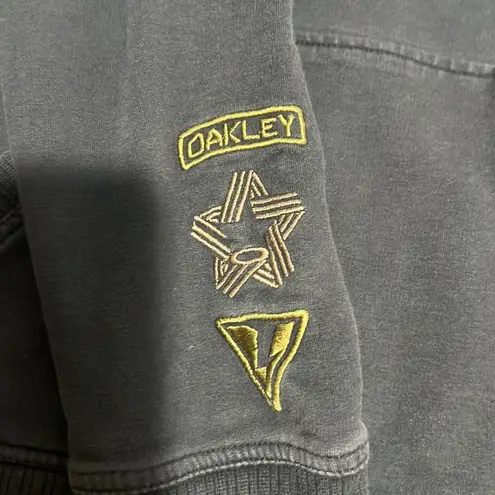 Oakley  Women's Long Sleeve Size S