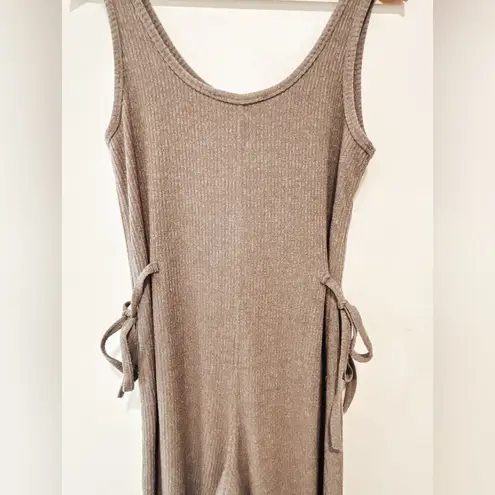 American Threads  Grey jumpsuit, size M - Image 2