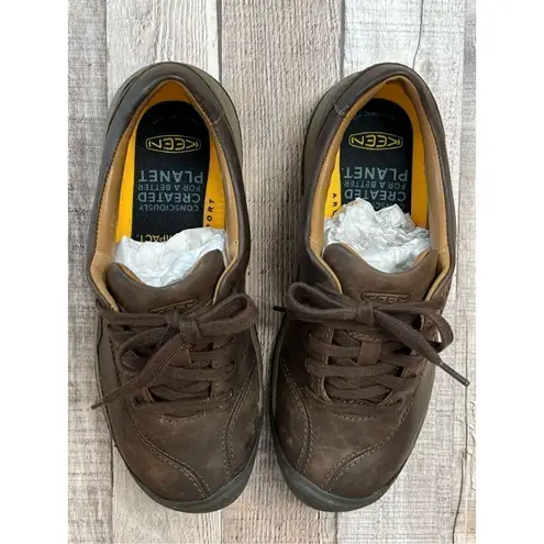 Keen NWOT Presido II 1018318 Women's Leather Hiking Trail Sneakers sz 7