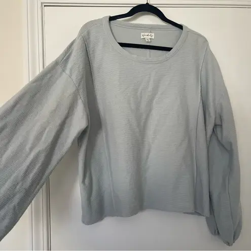 Wonderly Textured Knit Oversized Dusty Blue Top in Women's Size XL - Image 4