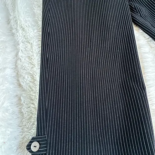 Sport Haley women Capri Pants in Black and White Size 8