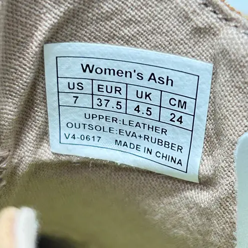 SuperFeet Women's Ash Tan Zip Ankle Bootie Slip Resistant