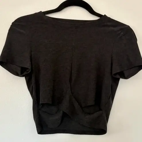 Beyond Yoga Featherweight Under Over Crop Tee