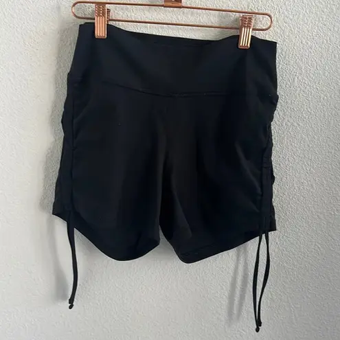 Gilly Hicks  Black Biker Short Shortie Cinched Side Hollister Active Large