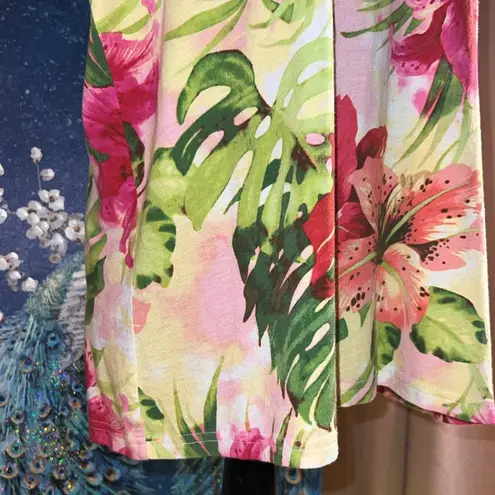 Caribbean Joe  Size XL Floral Top