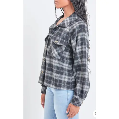 Ymi Cropped Boxy Fit Front Button Plaid Wool Blend Shacket Black & Gray Size XL