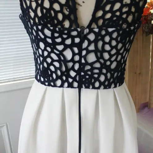 Sequin Hearts 🔥REDUCED 🔥  Black White Prom Homecoming Dress