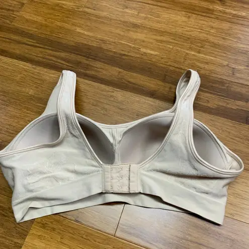 Bali 3488 Comfort Revolution Full Coverage T-Shirt Bra Floral Print XL Beige