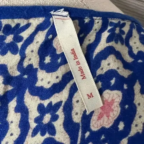 Traditional Desi blue/white top Size Medium Blue