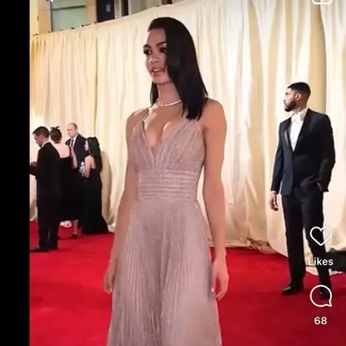 Mac Duggal 30725 Womens SHIMMER PLEATED V NECK GOWN Oscars