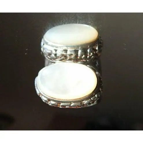 Sterling Silver Silver Size 9 Ring With Wide Mother of Pearl