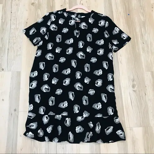 Mud Pie  Crepe black floral Dress medium