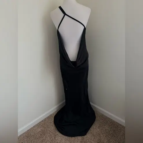 Norma Kamali  One Shoulder Bias Gown Maxi Dress Draped Back Satin Black Sz M