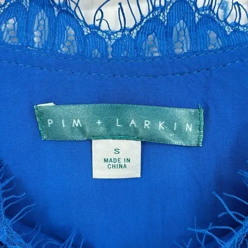 Pim + Larkin Griffin Boatneck Eyelash Lace Top Women’s Size Small in Royal Blue