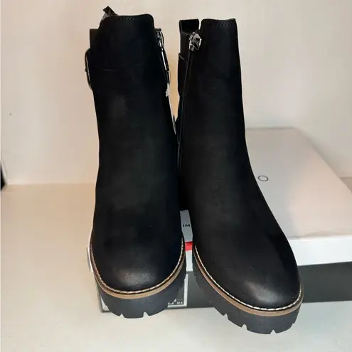 Blondo Dahlia Waterproof Bootie casual classic winter fall outdoor comfy style