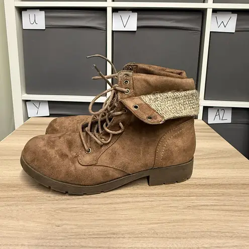 Arizona Jeans Co Women's Rust Brown Ankle Hiking Style Boots