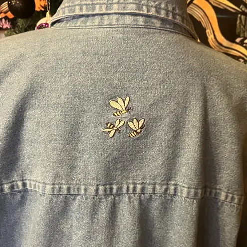 American Vintage Vintage, large denim, button-down shirt, bees butterflies, and frogs embroidery