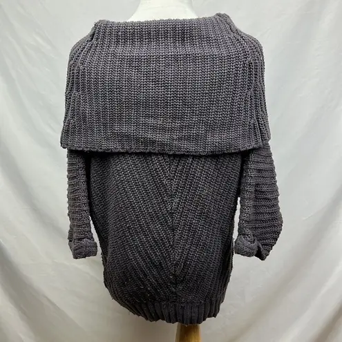 Moth Anthropologie chunky knit cowl neck oversized sweater size medium Gray