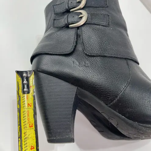 BOC Born Ankle Bootie 10 Black Leather Side Zip Double Buckle Western Goth Biker