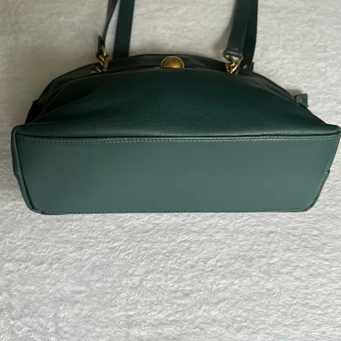 Capezio Elegant Teal Green Leather Shoulder Bag