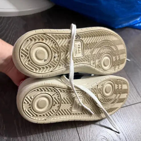 VEJA Women’s 6 V10 Leather Sneakers Shoes