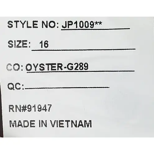 New Jenny Packham Gown Size 16 Oyster Rhinestone Flowy Pleated Chiffon Gala Gray