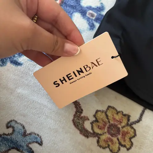 SheIn  Black High Boat Neck Backless Cropped Baby Tee NWT Large Basic