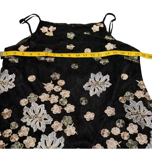Backstage Women's Marrakech Floral Embroidered Dress Black Size Large