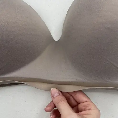 Soma Bra 40DD Enbliss Wireless Lightly Lined Adjustable Strap Back Closure Beige