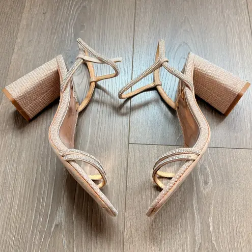 Badgley Mischka Ultima Block Heels Soiree Date Night Bridal Wedding US 7