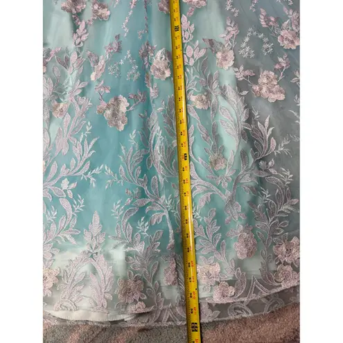 Morrell Maxie Size 4 Aqua White Floral Lace Off Shoulder Formal Gown Blue