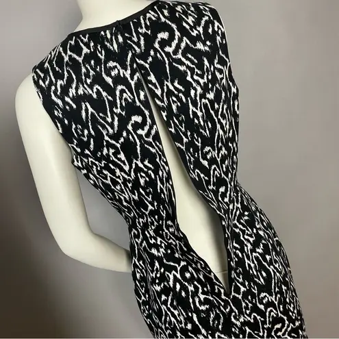 Elie Tahari For Nordstrom Dress Women Size 8 Black White Ruffle Front Sheath