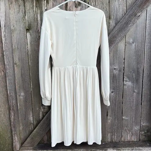 EXPRESS NWT  Pleated Skirt V-Neck Twist Bodice Dress Ivory Size Small
