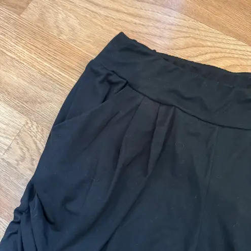 White Birch Small Black Shorts