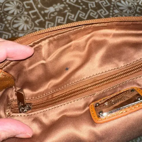 Roma  Leathers R or L Lock, 4 Keys Concealed Carry Crossbody - Tan