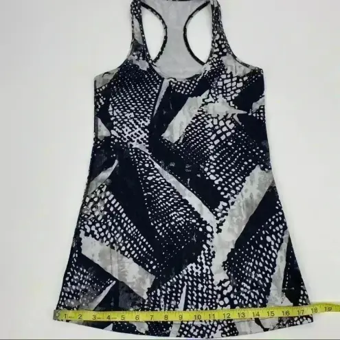 Lululemon  Women’s Cool Racerback Luon Static‎ Mist Tank Size 6