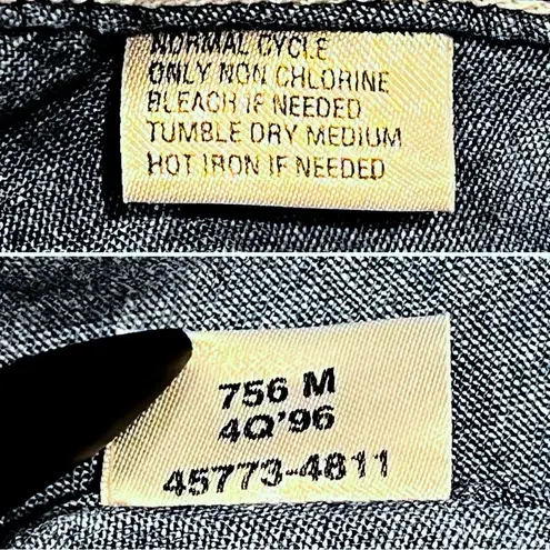 Vintage 90ās Embroidered Cats Denim Jean Jacket Blue Size M