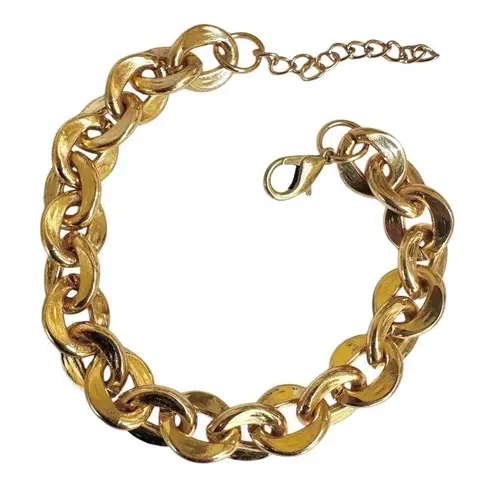 Gold tone link chain bracelet