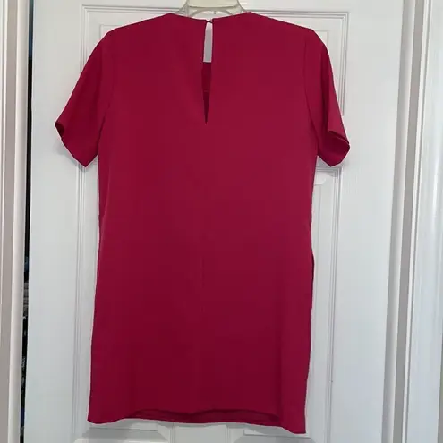 Blaque Label Raspberry colored Shift dress with pockets