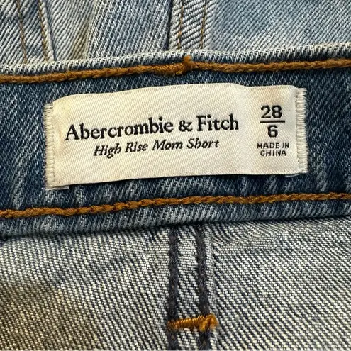 Abercrombie & Fitch  High Rise Mom Denim Shorts Light Blue Wash Size 6