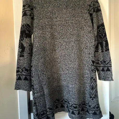 Absolutely Famous Gray and Black Elephant print Long Sleeve Cardigan Sz Small