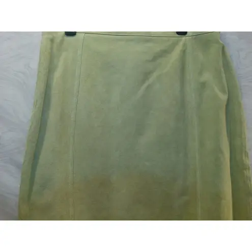 Terry Lewis Casual Luxuries Green Suede Leather Skirt Size 16 NWT