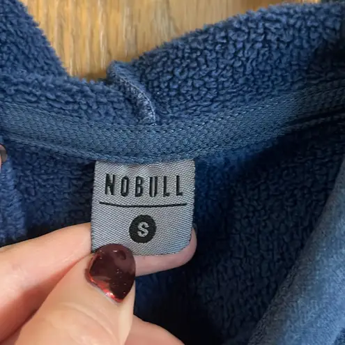 Nobull Women’s Microplush Hooded Sleeveless Sweatshirt in Steel Blue Small