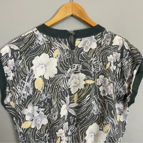 Vintage Floral Top Gray Tropical Ribbing Lightweight Short Sleeve Slouchy Flower