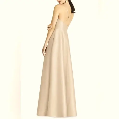 Alfred Sung NWT V-Neck Strappy Cross-Back Sateen Gown, Color GLDN Size 2
