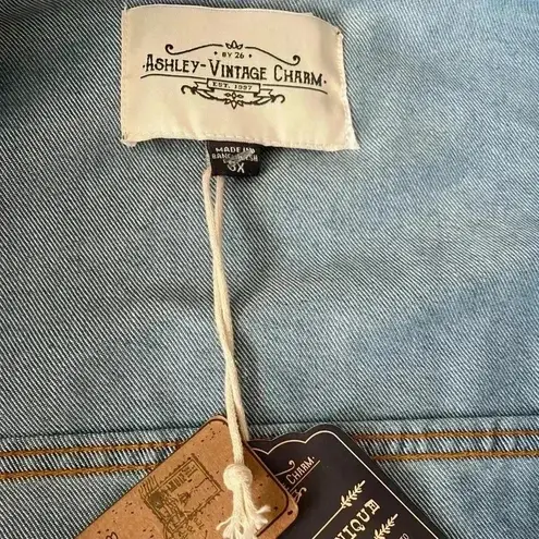 🆕Ashley Vintage Charm Plus