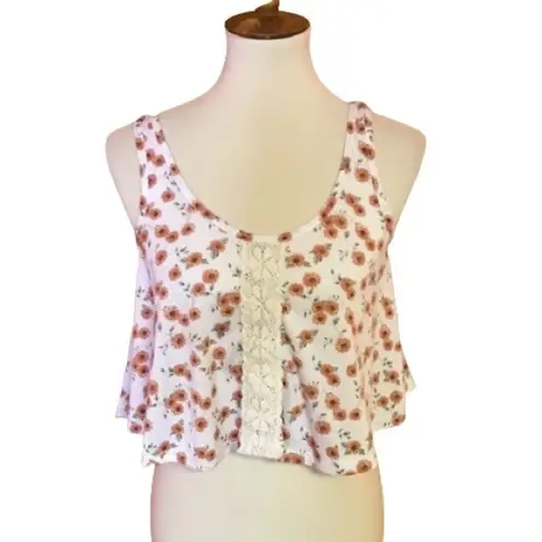 LA Hearts Floral n lace crop top